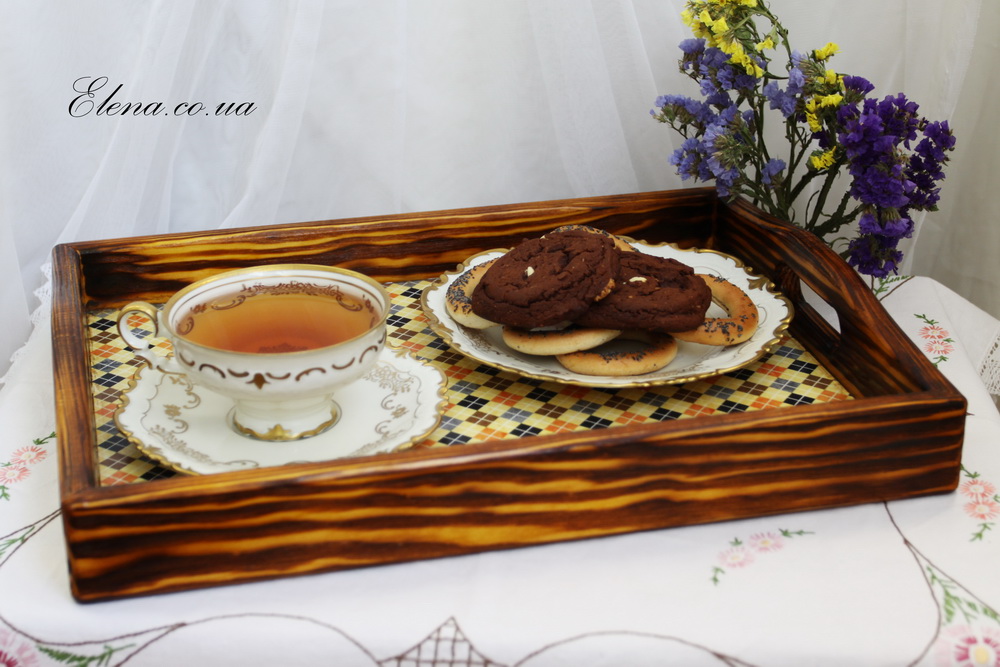 Поднос Клетка