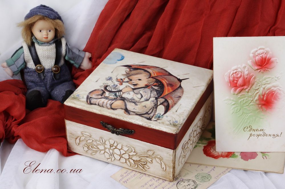 Шкатулка Девочка