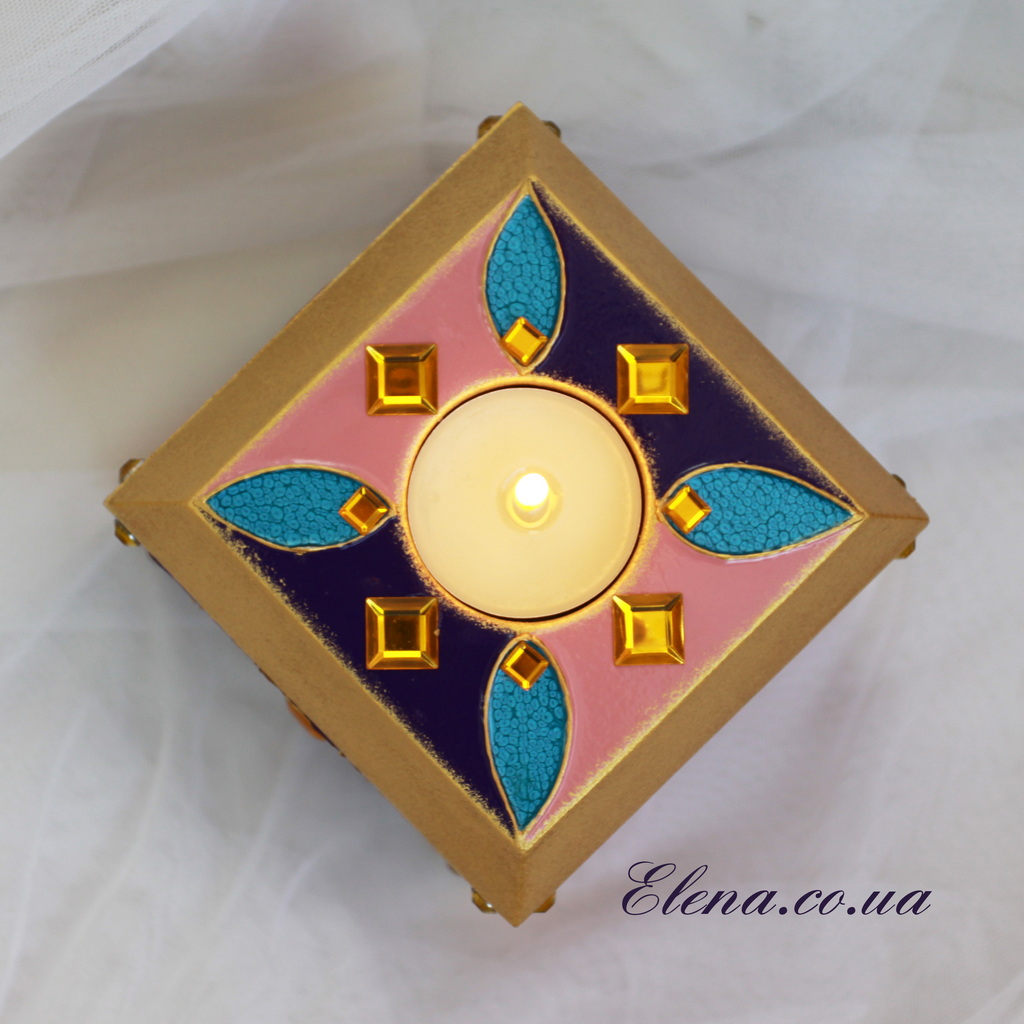 Короб-свічник Куб