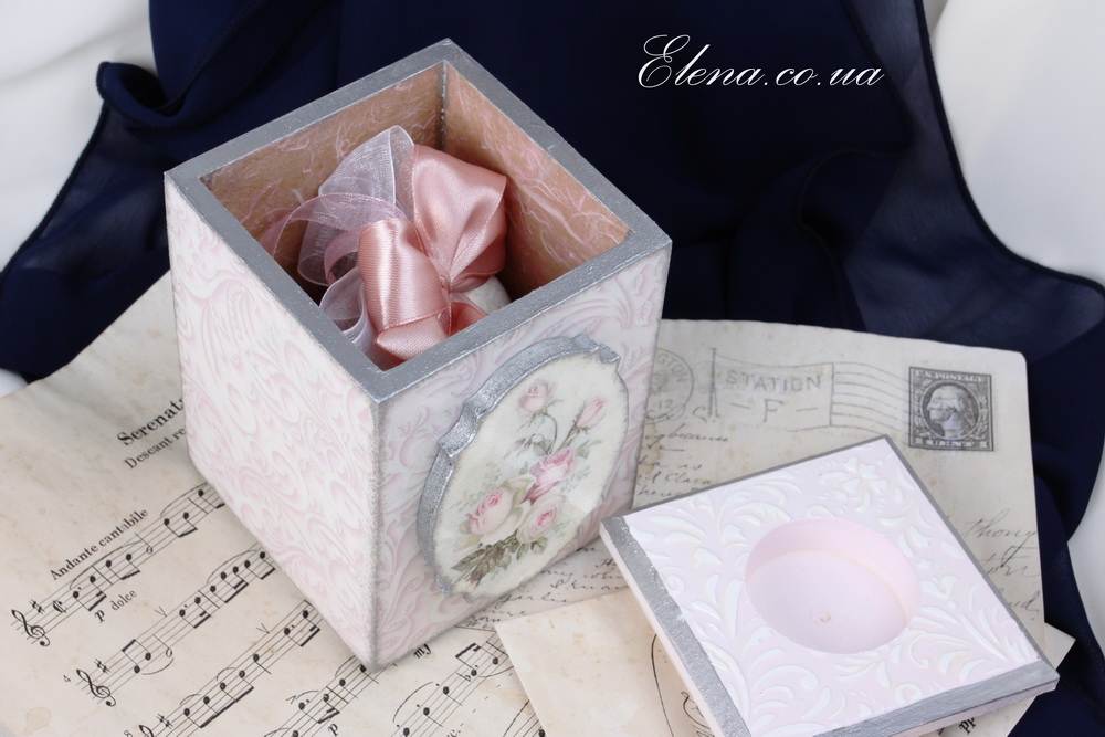 Подвеска и короб Розы