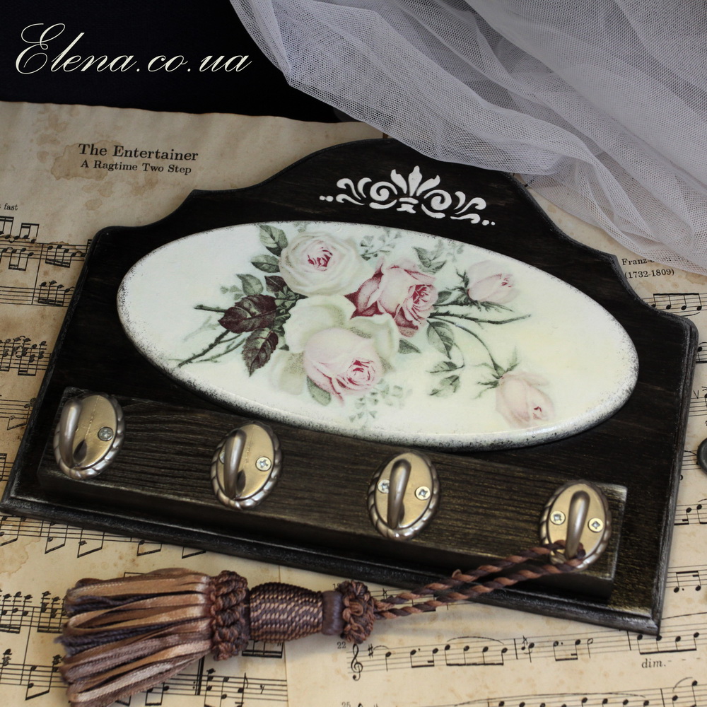 Вешалка Винтажные розы